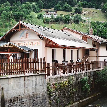 Gasthaus Kitzloch Taxenbach Bagian luar foto